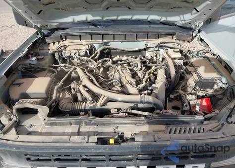 2022 Ford Bronco Black Diamond из США, поврежденный, VIN 1FMEE5DP8NLB10601